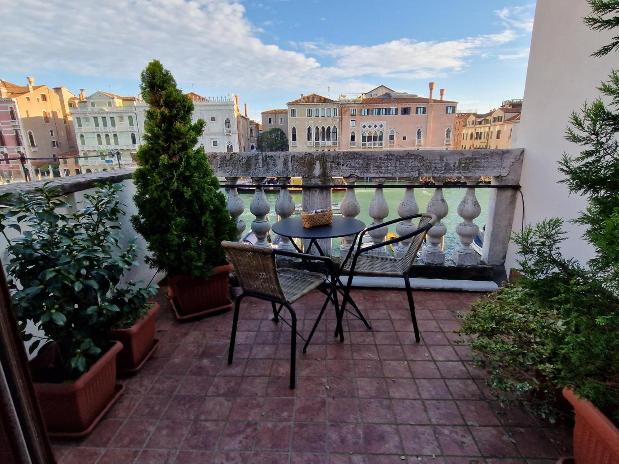Residenza La Veranda A Rialto Венеція Екстер'єр фото