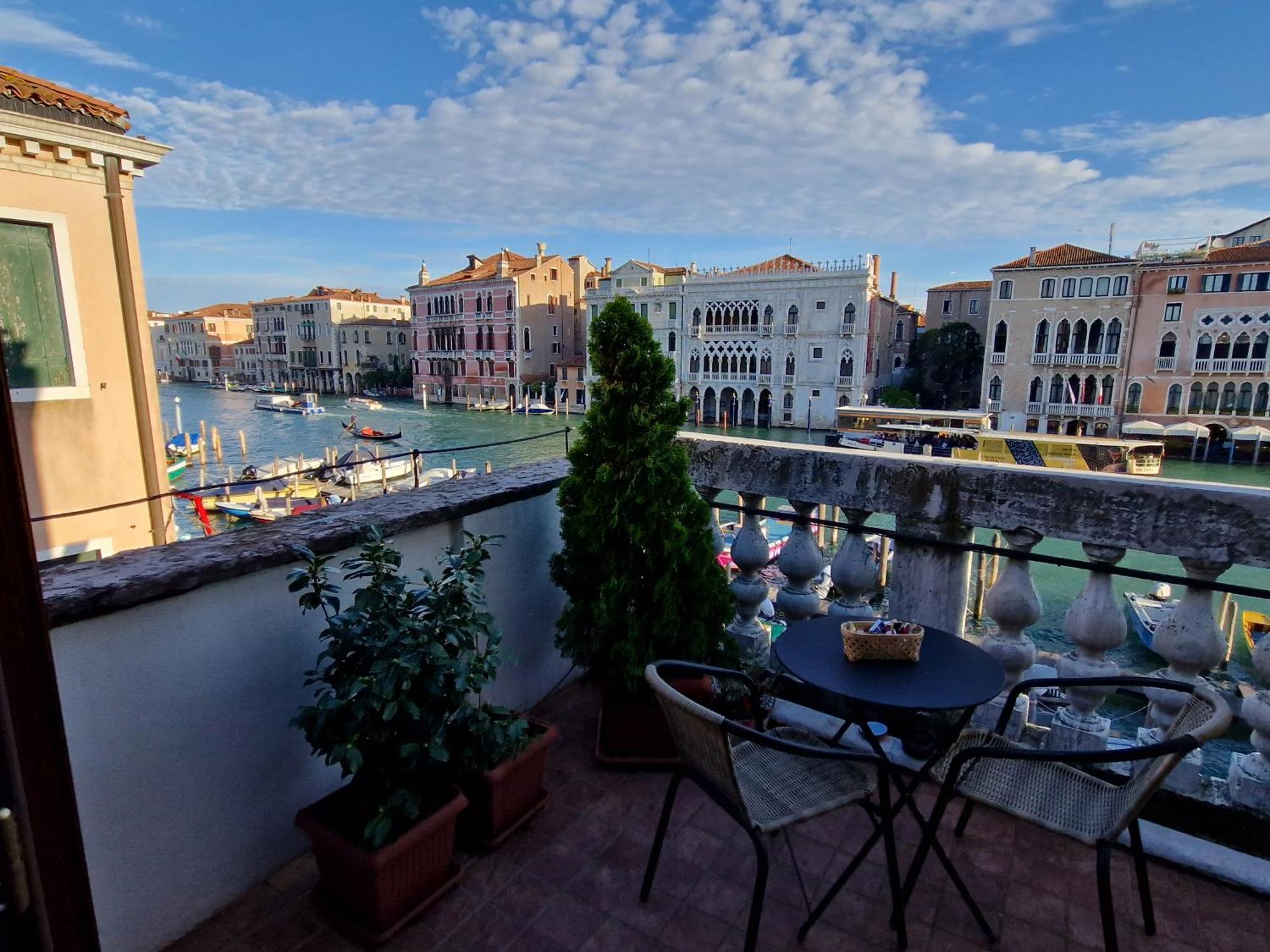 Residenza La Veranda A Rialto Венеція Екстер'єр фото